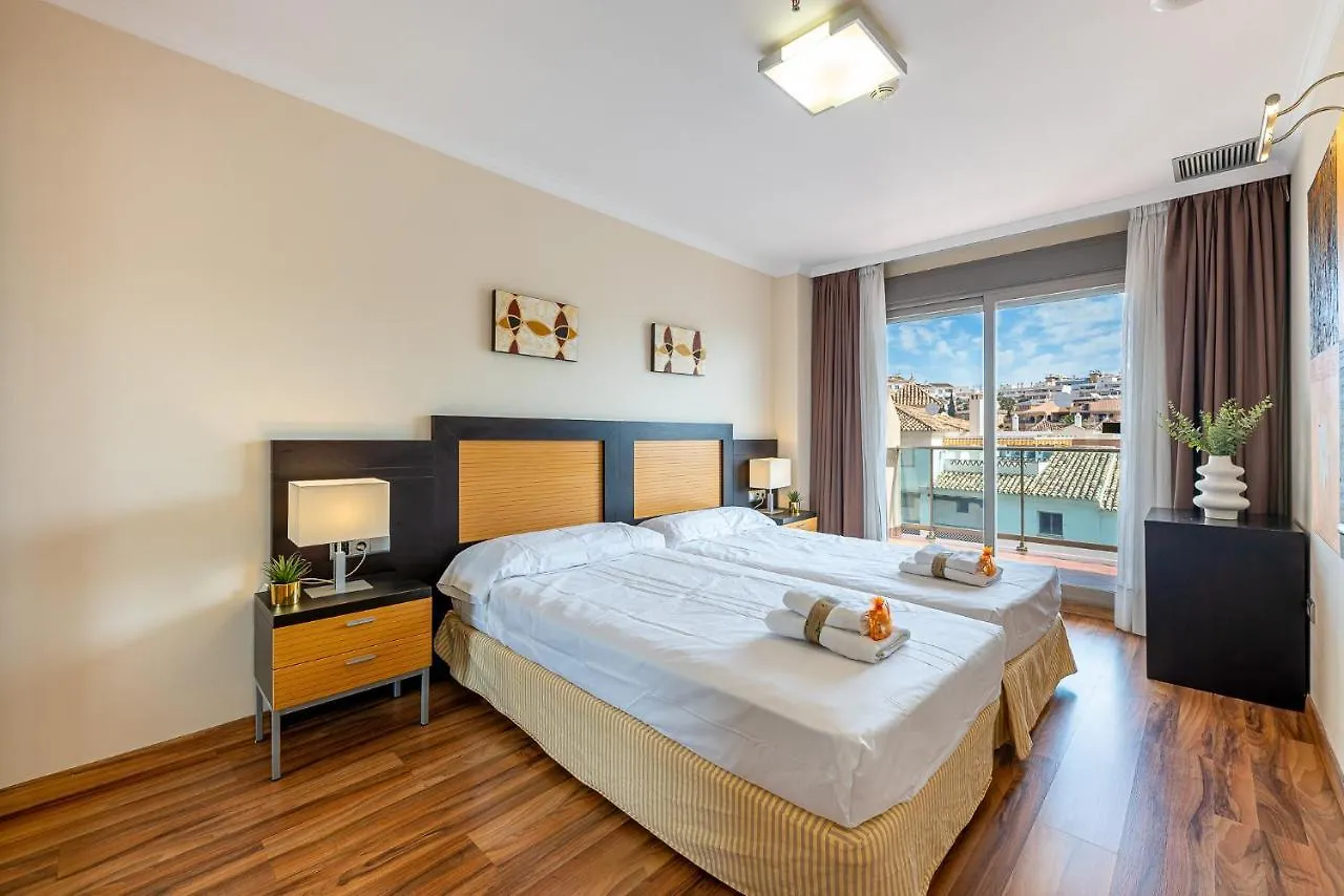 797 Holiday Rentals - Arcosur2- Moderno Apartamento A 1 Minuto De La Playa Benalmadena